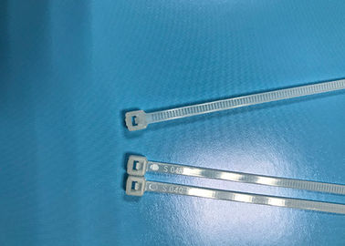 Selbst, der Massenkabelbinder keine wiederverwendbare 3 natürliche Farbe UL94V-2 der Zoll-Bindungs-80mm zuschließt